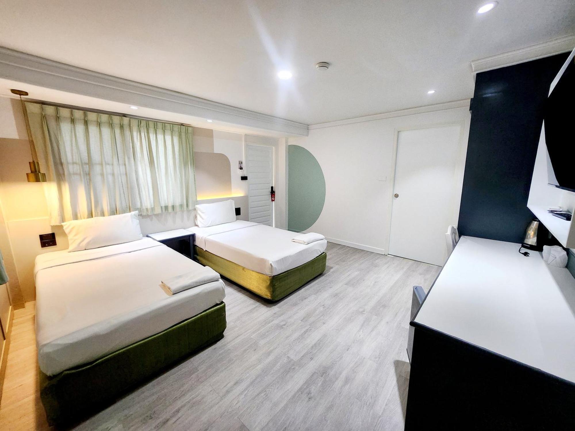 Seatel Phuket, Patong Beach Экстерьер фото