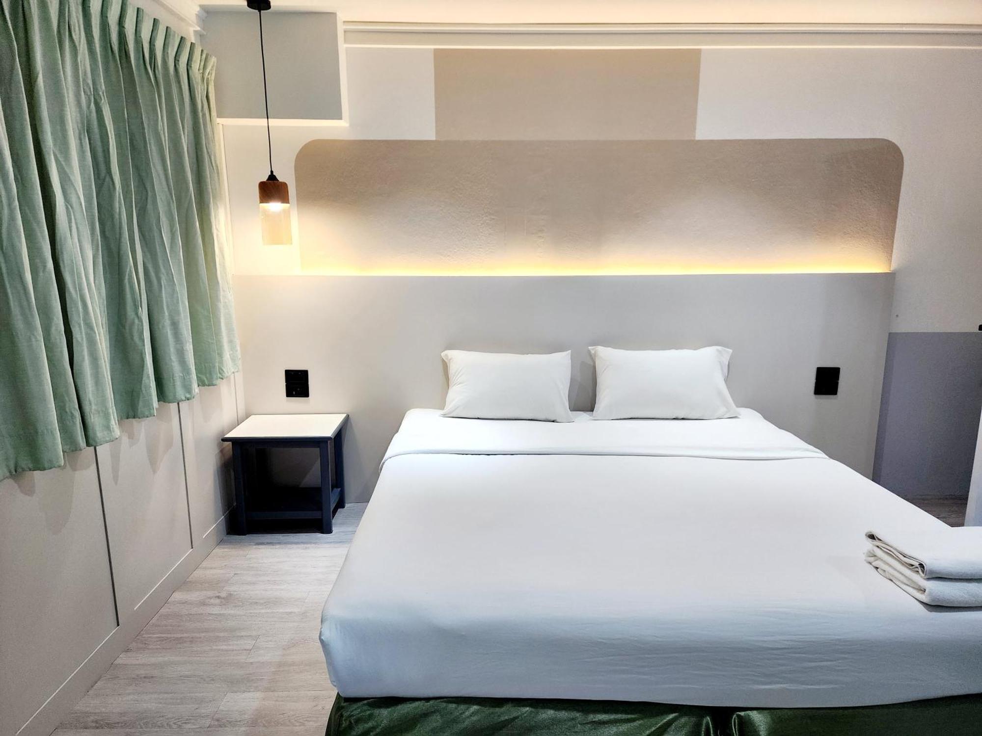 Seatel Phuket, Patong Beach Экстерьер фото