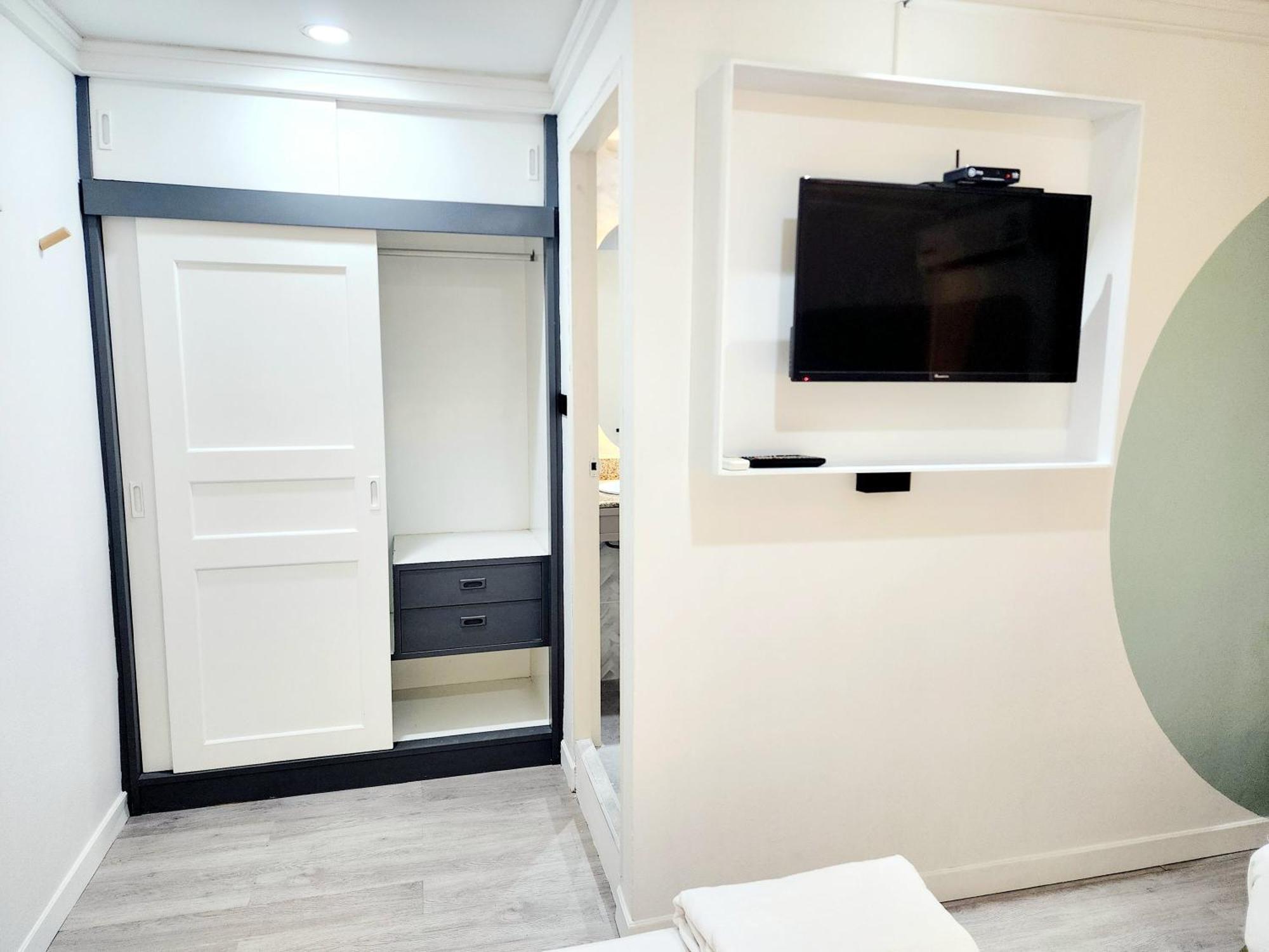 Seatel Phuket, Patong Beach Экстерьер фото